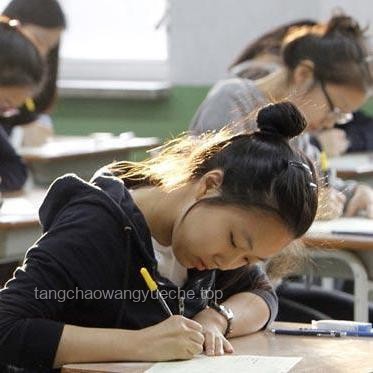 女生考完英语自信满满：985梦想成真？